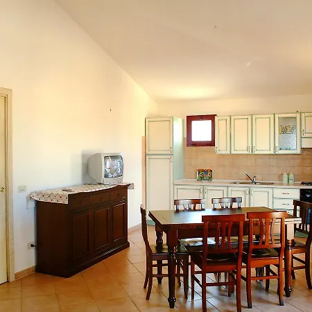Locazione Turistica Sole.10 Apartment *